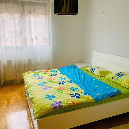 Cozy City Center Apartment Prizren Exterior foto